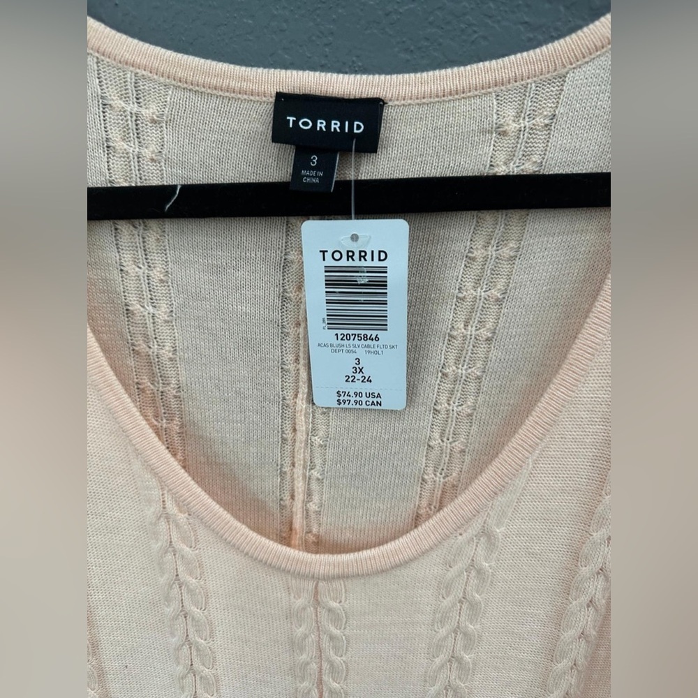Torrid Acas blush Cable Knit Sweater Dress Size 3(3X) Pink Peach (22/24) NWT - Picture 5 of 5
